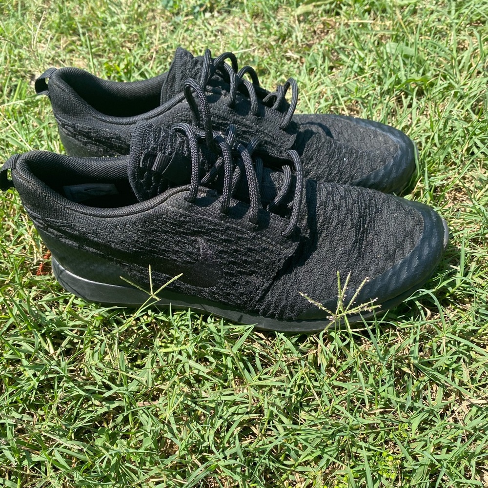 Women’s shoes